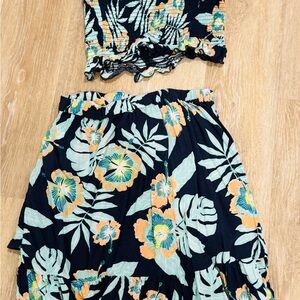 Roxy 2 piece Hibiscus Floral Skirt Set - Small